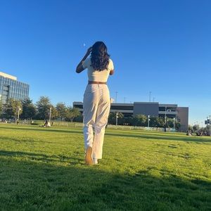 Meet your Posher, Lael